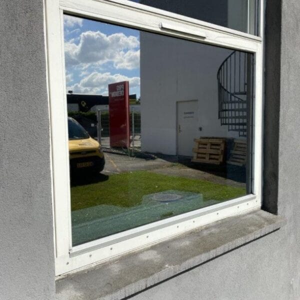 Chrome 245 XC, UDVENDIG SOLFILM