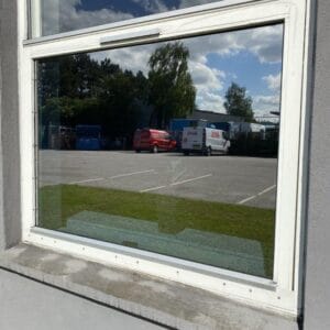Chrome 270 XC, UDVENDIG SOLFILM - Image 2