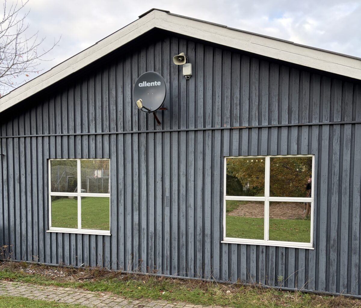 solfilm på sommerhus vinduer