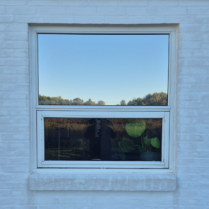 Indvendig reflekterende solfilm mod lys, varme, indkig & blænding